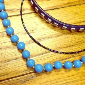 Lot of 3 blue necklaces​